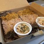 BENTO CAFE 41°GARDEN　「ウニとかにBento」650円×2