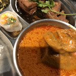 タイ料理　あろいなたべた - Eセット。レッドカレー越しの豚の角煮