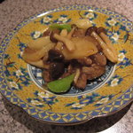 中国四川料理 梅香 - 牛肉と梨のオイスターソース炒め