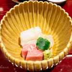 銀座 しのはら - 黒まぐろ、日向灘の伊勢海老、明石のハリイカ