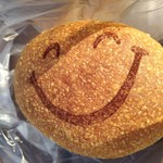 Mugi - 全粒粉のパン(チョコレート入り)