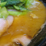 家系総本山 ラーメン 吉村家 - 中盛ラーメン