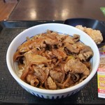 Nakau - 和風牛丼＋唐あげ