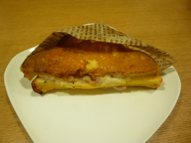 ベルナール けいはんな - 山田川/パン | 食べログ