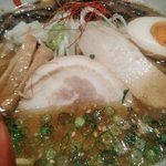 維風堂々 - 焼干し鶏白湯ラーメン（醤油・アップ）