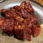 ホルモン焼肉 富や - ハラミ