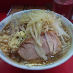 ラーメン二郎 - 小ラーメン・麺少なめ・固め/油少なめ/野菜少なめ・ニンニク