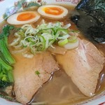 ラーメンの店　大吉 - チャーシューめん+味玉