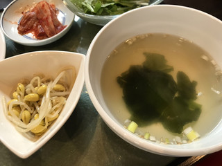Shichirin Sumibiyakiniku Gyuu Gyuu - スープ