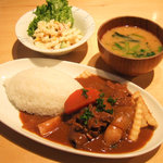 鈴木米店 - ごはんセット(880円)※ビーフストロガノフ