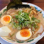 ラーメン魁力屋 - 全部のせラーメン950円