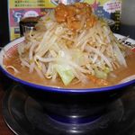 ラーメンビリー - ラーメン 780円 にんにく無、野菜増し、アブラ