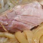 ラーメンビリー - にく断面