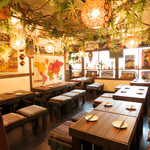 世界一周 旅ダイニング居酒屋PUSHUP  - オアシス空間。植物いっぱいのジャングル空間。