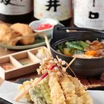 宮戸川 - 天ぷら串、牛すじ煮込み、稲荷寿司