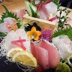 酒肴ほたる - 地魚中心の拘りのお刺身