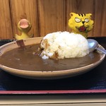 カレーライス500円（税込）　※真横から