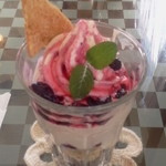 ミルカ - 私はハスカップパフェ