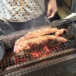 もつ焼き勝利はなれ - もつ焼き勝利はなれ 中目黒店(東京都目黒区青葉台)ハラテキ