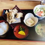 阿蘇　丸福 - 唐揚げ定食