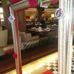 ロビーラウンジ 「マーブルラウンジ」 - レストランの入口の門   可愛い( ☆∀☆)