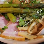 塩そば専門店 桑ばら - カルクスモーキーキムラの燻製そば～ベーコン・アスパラ～