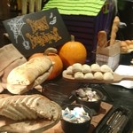 ロビーラウンジ 「マーブルラウンジ」 ヒルトン東京 - パンも美味しかった～(^-^)/