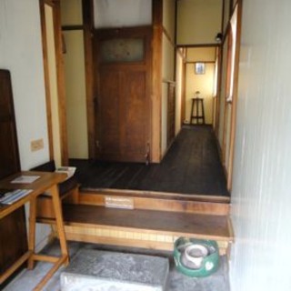 かうひいや3番地_2