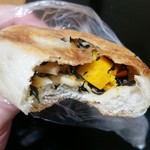 ココロノ ベーカリー - カボチャに人参、れんこん、ひじき！！味付けもあっさりでヘルシーな感じ～