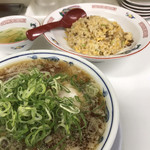 Manryou Rikiishi - 炒飯 ラーメン