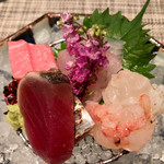 造り 中トロ、伊勢海老などの超豪華版