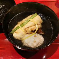 銀座 しのはら - 松茸、湯葉、紅ズワイ真丈のお椀