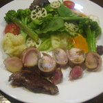 ビストロ バキュース - ウサギのロース、肝臓、心臓、腎臓