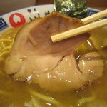 銀座 いし井 - チャーシューもやわらかい。