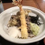 Shinshuusoba Dokoro Sojibou - 大海老と舞茸の天のおろしそば