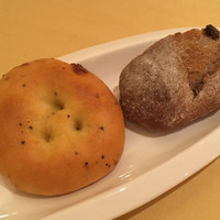 エンパイア・グリル -  “ディズニー・クリスマス”　エンパイア・グリル・ランチ　■パン　４５００円　(2018/11)