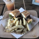 ハンサムボットガーデン - BBQ Pork & Egg Sand ¥980