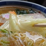 武田そば屋 - キャベツも入ります