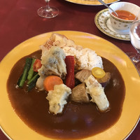 シェ・イノ - 