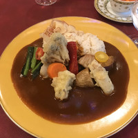 シェ・イノ - 