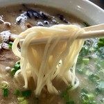 小倉帝鉄 - 麺の感じ