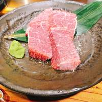 熟成ホルモン・山形牛 炭火焼肉 牛語 - 