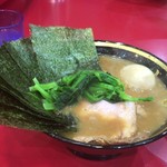 家系総本山 ラーメン 吉村家 - 