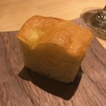 RISTORANTE IL NODO - 自家製フォカッチャ