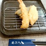 天ぷら倶楽部 - えび、イカ、ピーマン