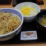 吉野家 - 豚丼（並）＋Aセット、ゴマドレッシング