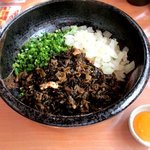 自家製高菜炒めのまぜそば～たまり醤油の誘惑～！