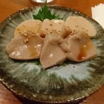 日本酒バー　雲レ日 - 手前胡麻豆腐、奥ピーナツ豆腐(18-11)