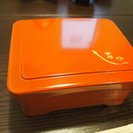 うなぎ亭 友栄 - うな重蓋開ける前