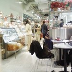 DEAN & DELUCA MARKET STORES - 